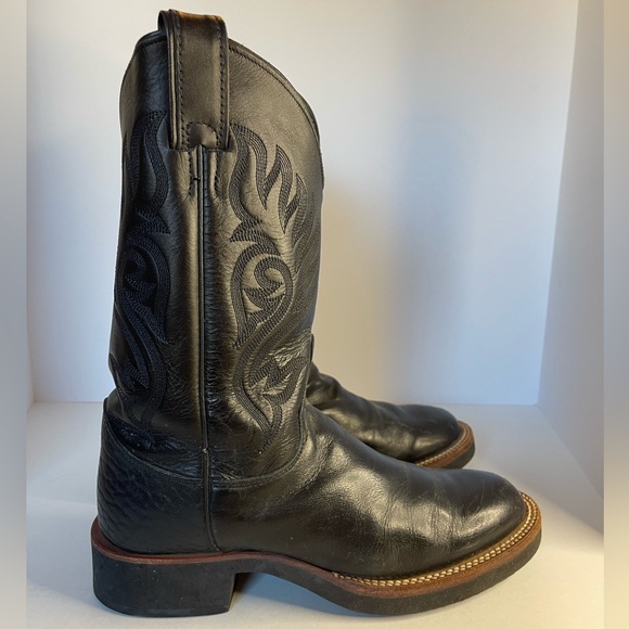 SOLD - Picture 5 of 10